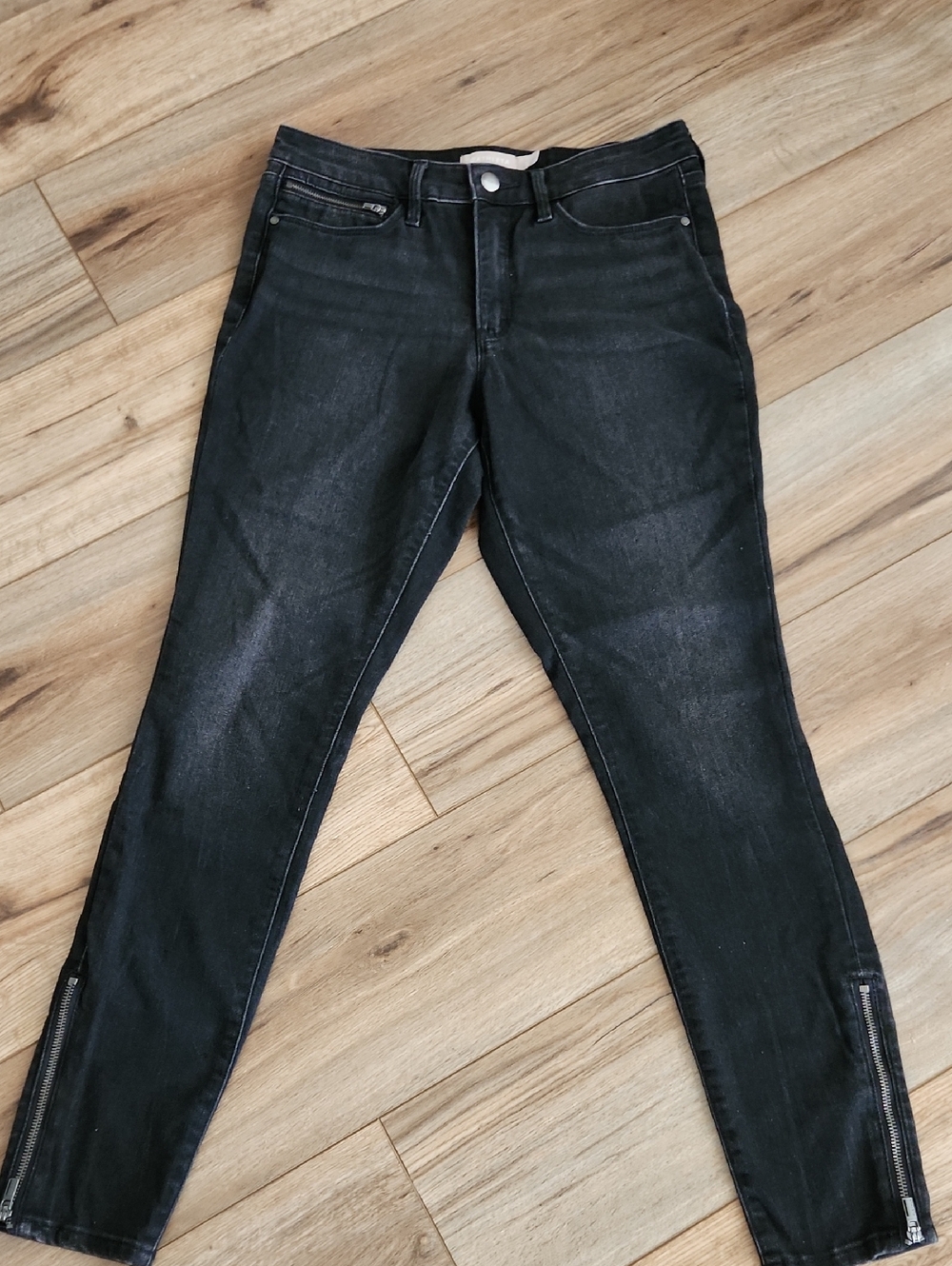 Athleta Sculptek Black Skinny Jeans Zipper Ankle Detail Women's Size 6 - 30x29